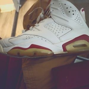Jordan6 Maroon